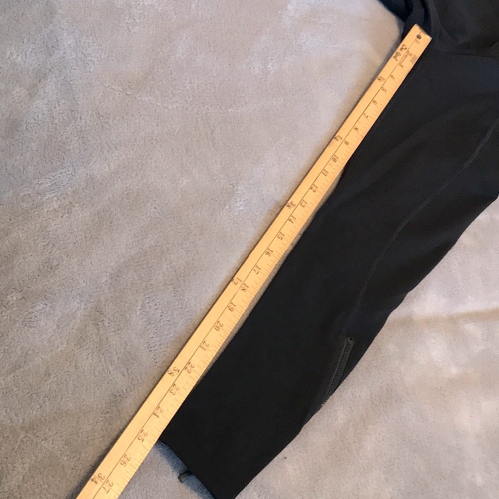 Athleta High Rise Chaturanga 7/8 Ankle Zip Leggings XS Petite - Picture 9 of 13